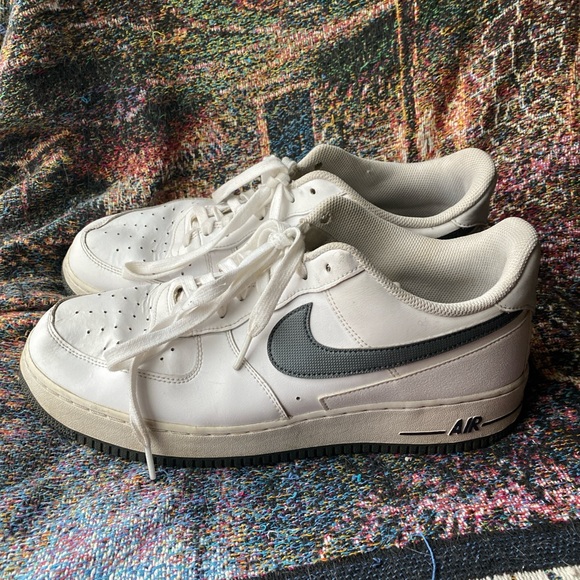 Nike Air Force 1s Low White and Iron Grey - Picture 1 of 4